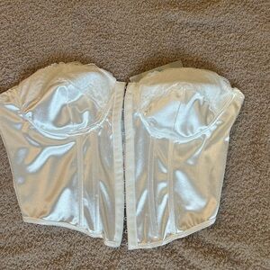 White corset crop top